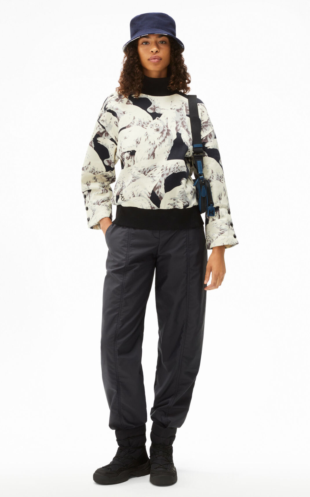 Kenzo Uzun collar Polar Bear The Kışlık Capsule Sweatshirt Bayan Siyah | 6240-KXVYM